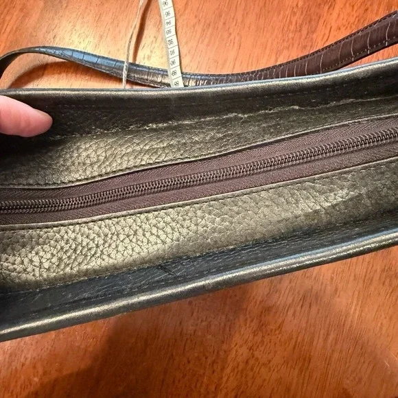 Brighton Emma Embossed Croc Pebbled Leather Shoulder Bag Adjustable Strap Black - Picture 15 of 15